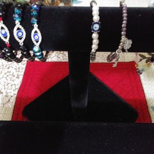 Meet your Posher, Jade